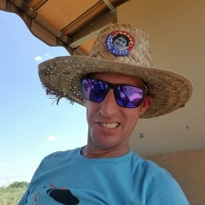 Meet your Posher, Samuel